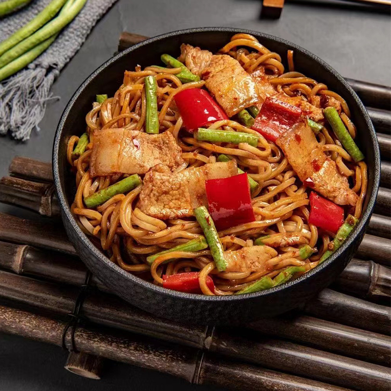 五花肉豆角焖面