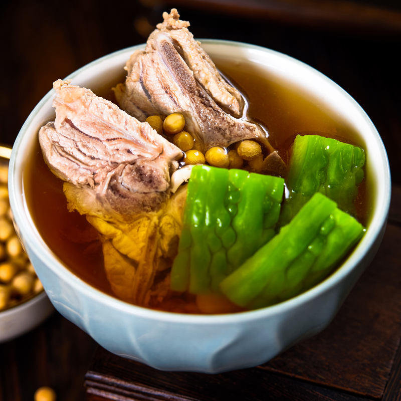 凉瓜黄豆炖排骨
